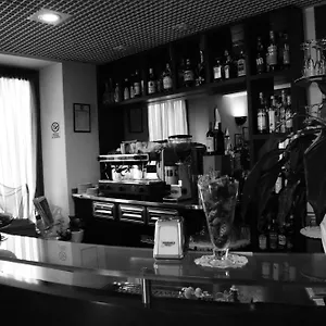 hotel-la-spia-ditalia.it-lombardy.com/