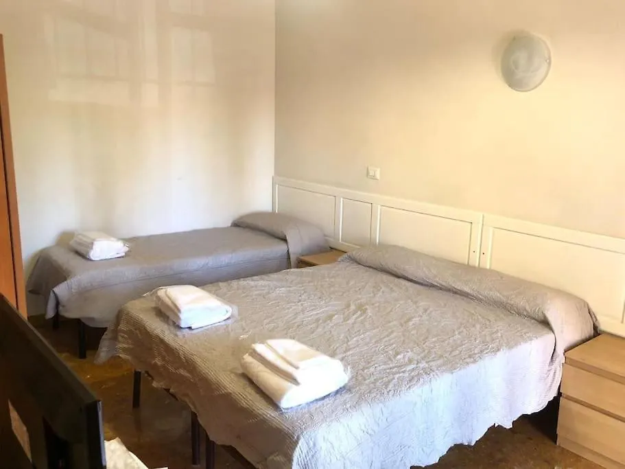 Gasthuis Sansovino Bed And Car Hotel Florence Italië